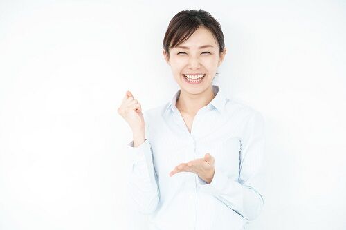 納得　女